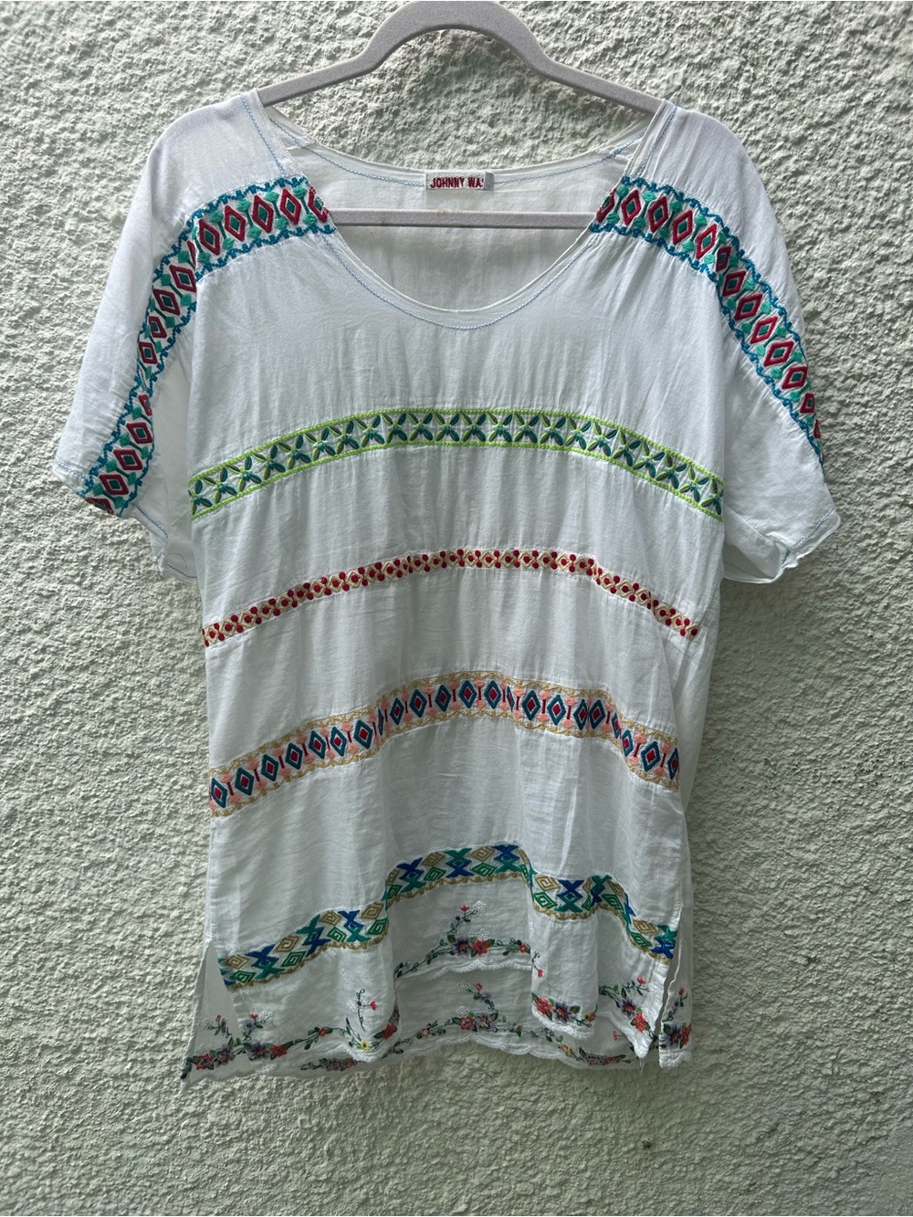 Johnny Was White Cotton Tunic with Multicolor Embroidered Bands